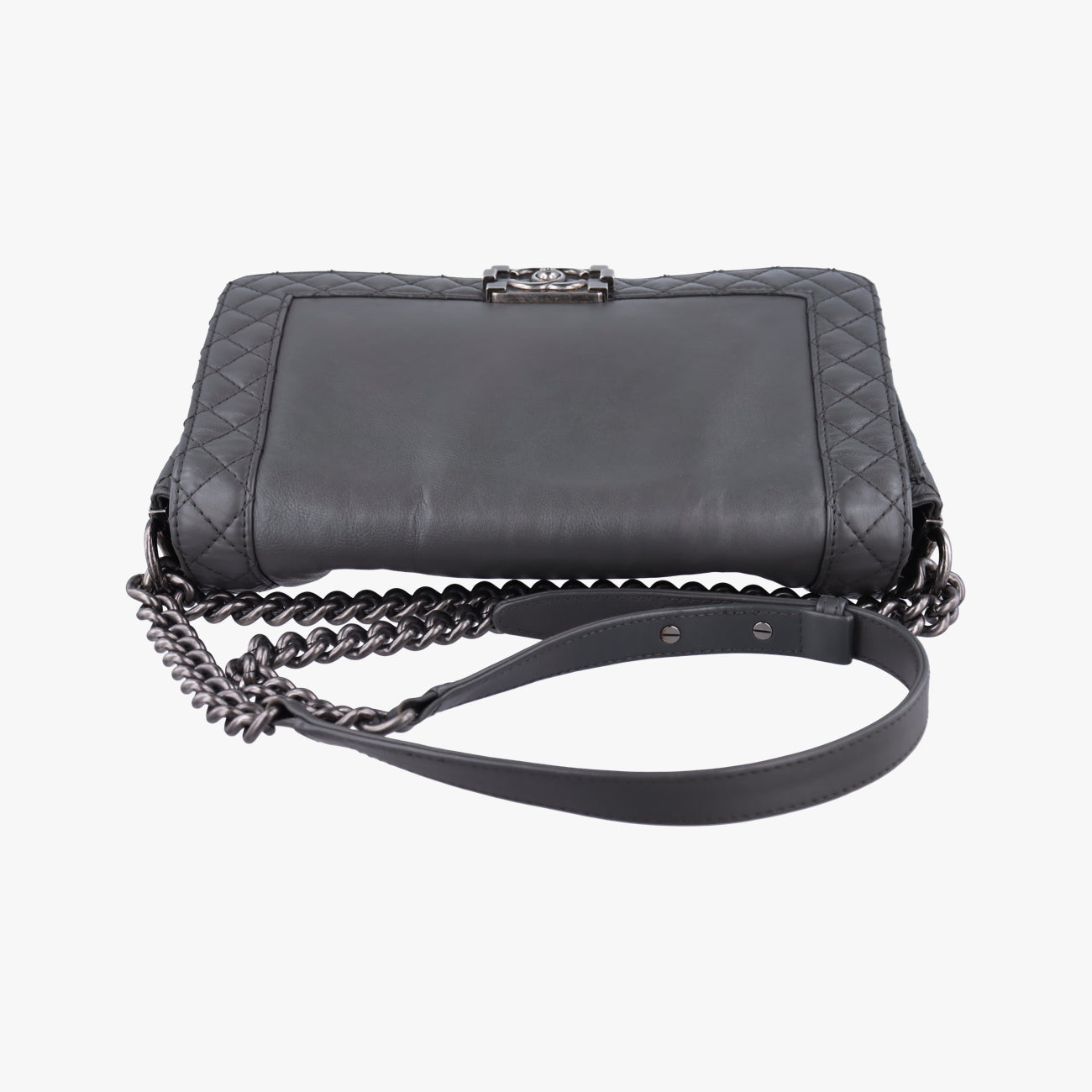 BOY CHANEL Grey leather A67948 18935729ボーイシャネル グレー レザー A67948 18935729