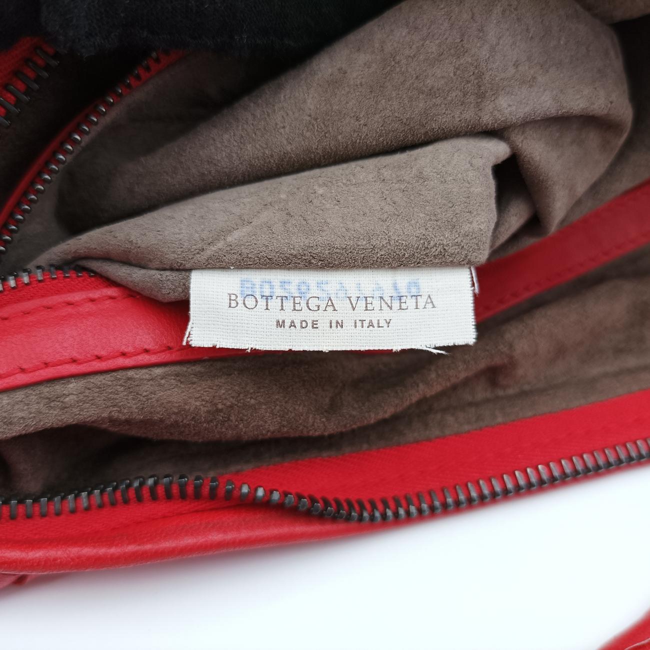 Intrecciato Red Leather B02629797Qイントレチャート レッド レザー B02629797Q