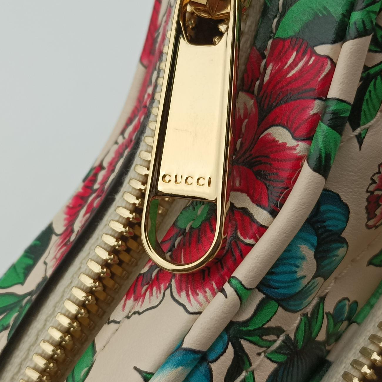 GG Marmont Flower Print Heart Multicolour Leather E040806078GGマーモント フラワー プリント ハート マルチカラー レザー 740355 E040806078