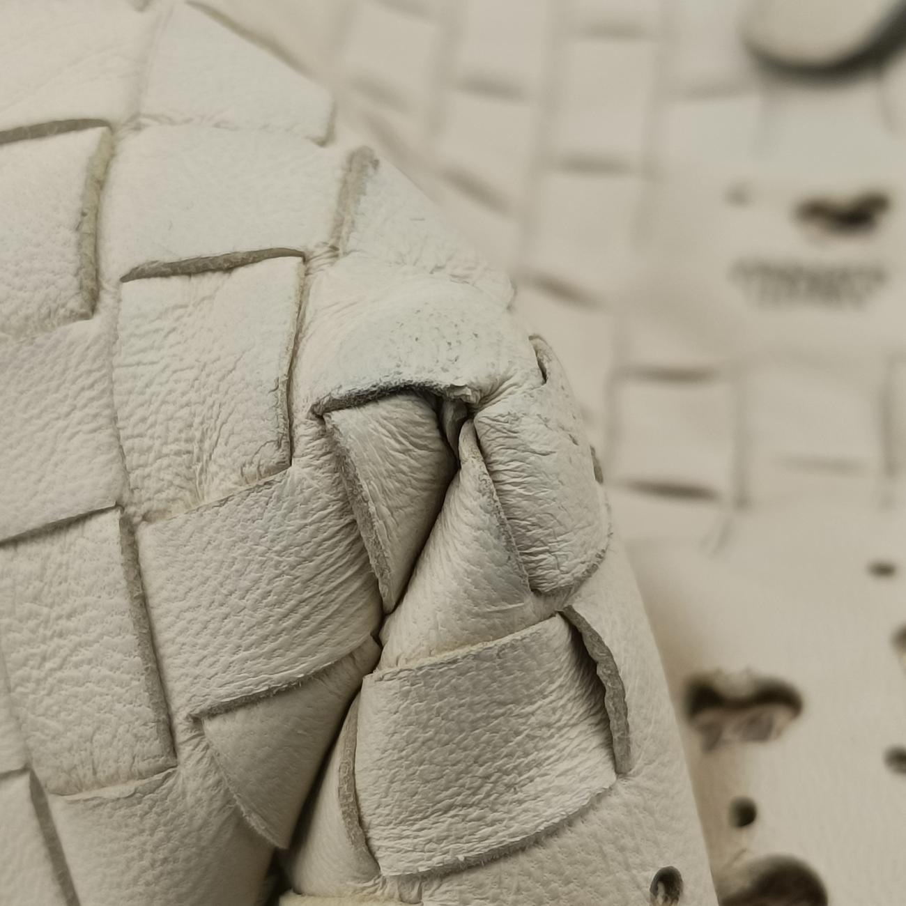 Python Mini Chester Intrecciato Ivory lambskin B07289012Cパイソン ミニチェスタ  イントレチャート アイボリー ラムスキン B07289012C