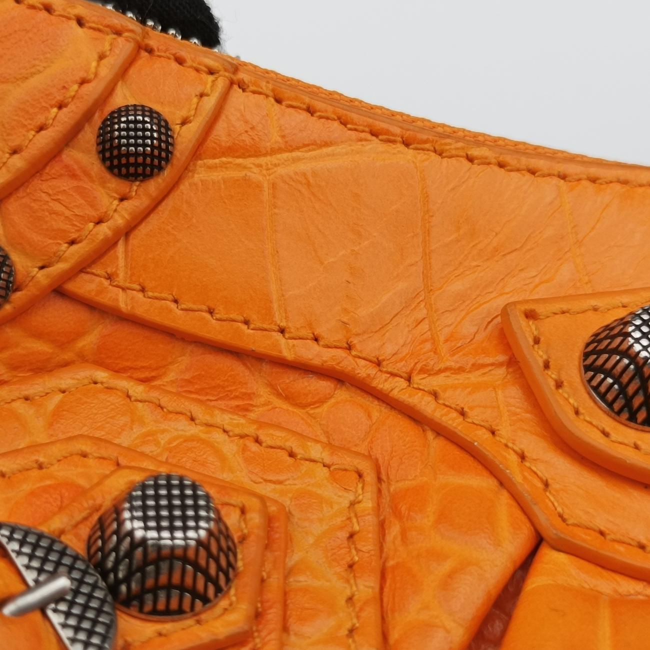 Le Cagole Orange lambskin 671309.7512.Q.528147ルカゴール オレンジ ラムスキン 671309.7512.Q.528147