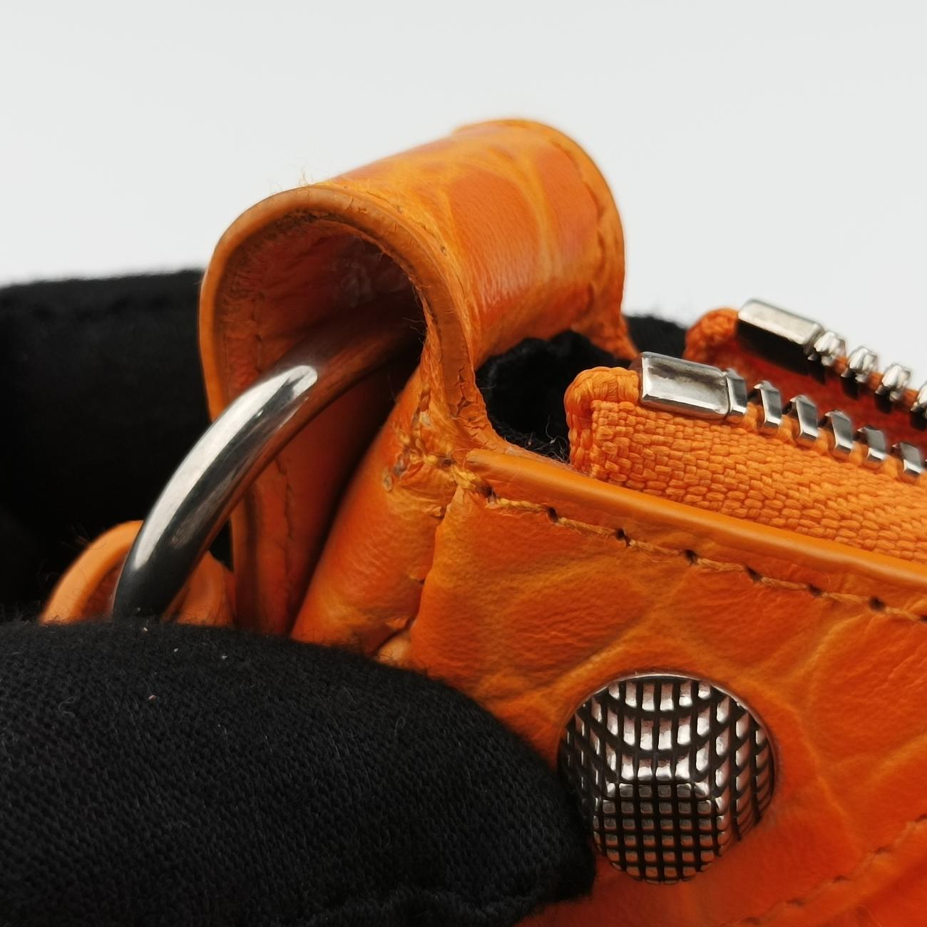 Le Cagole Orange lambskin 671309.7512.Q.528147ルカゴール オレンジ ラムスキン 671309.7512.Q.528147