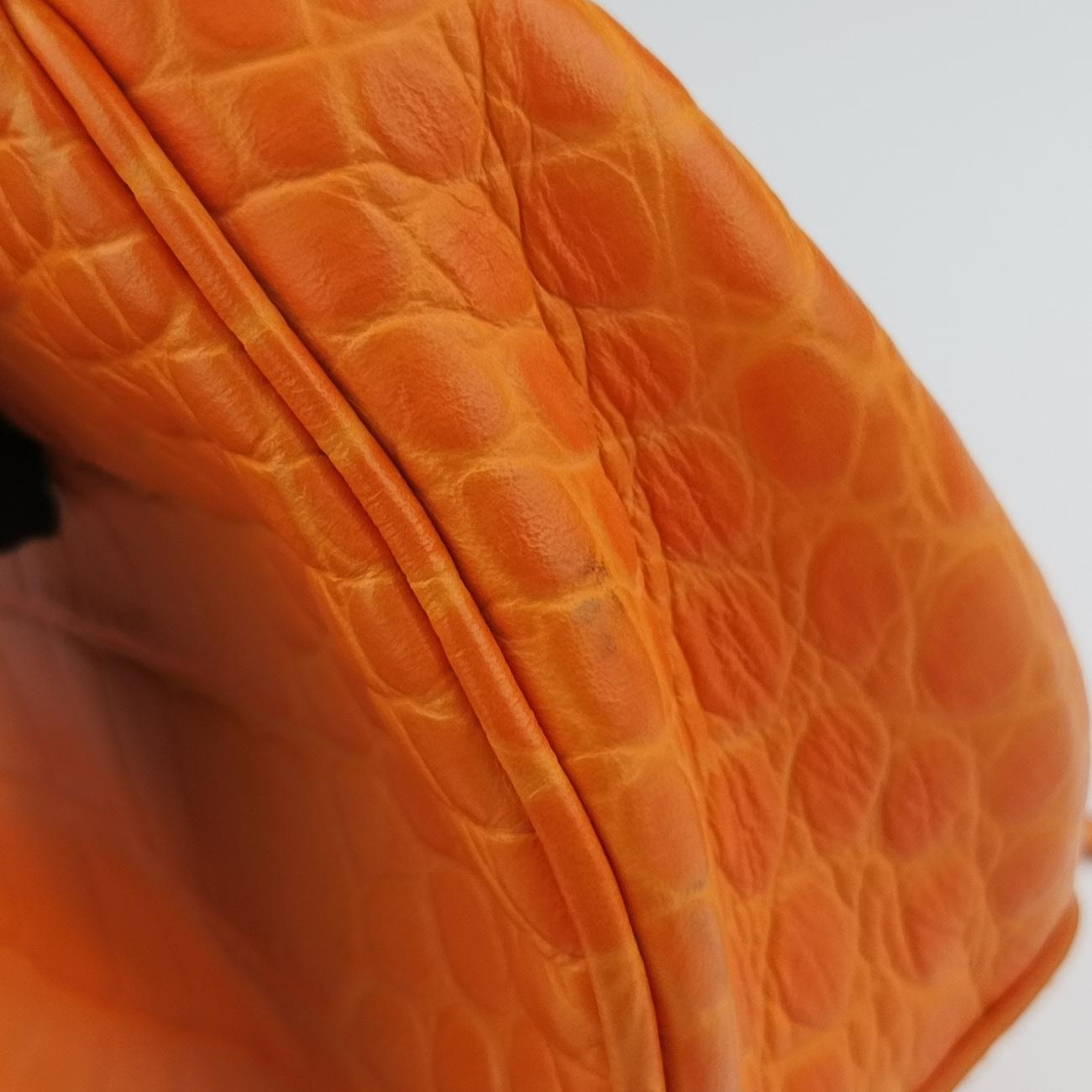 Le Cagole Orange lambskin 671309.7512.Q.528147ルカゴール オレンジ ラムスキン 671309.7512.Q.528147