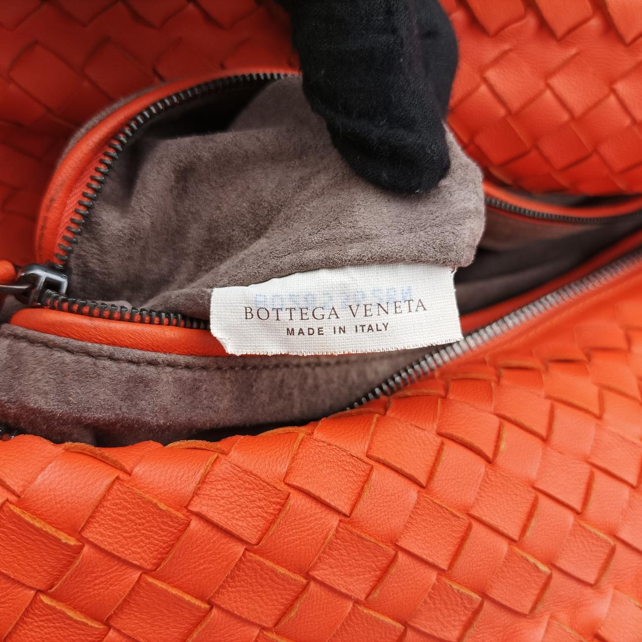Intrecciato Orange lambskin B02853628Nイントレチャート オレンジ ラムスキン B02853628N
