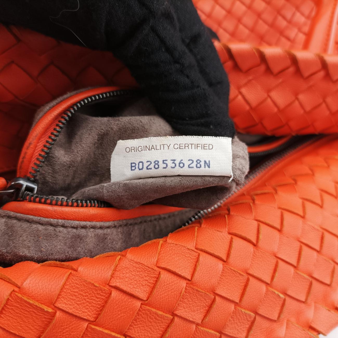 Intrecciato Orange lambskin B02853628Nイントレチャート オレンジ ラムスキン B02853628N