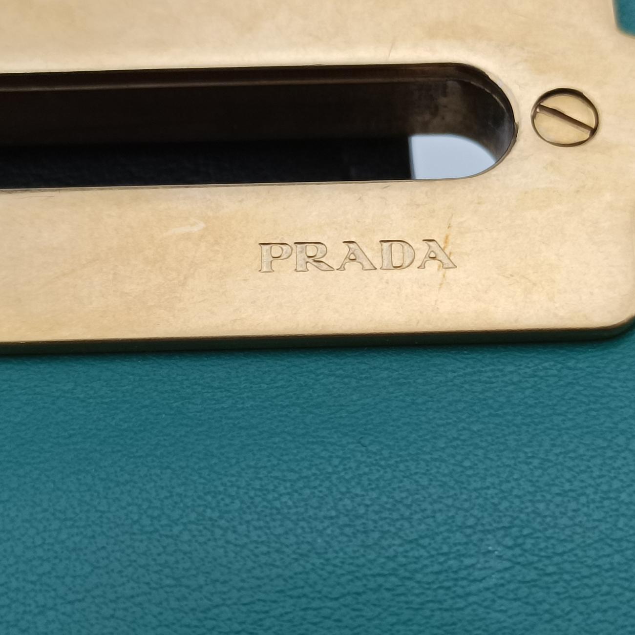 Cahier Green×black Leather 1BD045 25カイエ グリーン×ブラック レザー 1BD045 25