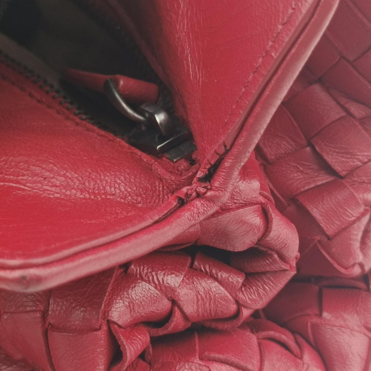 Intrecciato Red lambskin B06290063Aイントレチャート レッド ラムスキン B06290063A