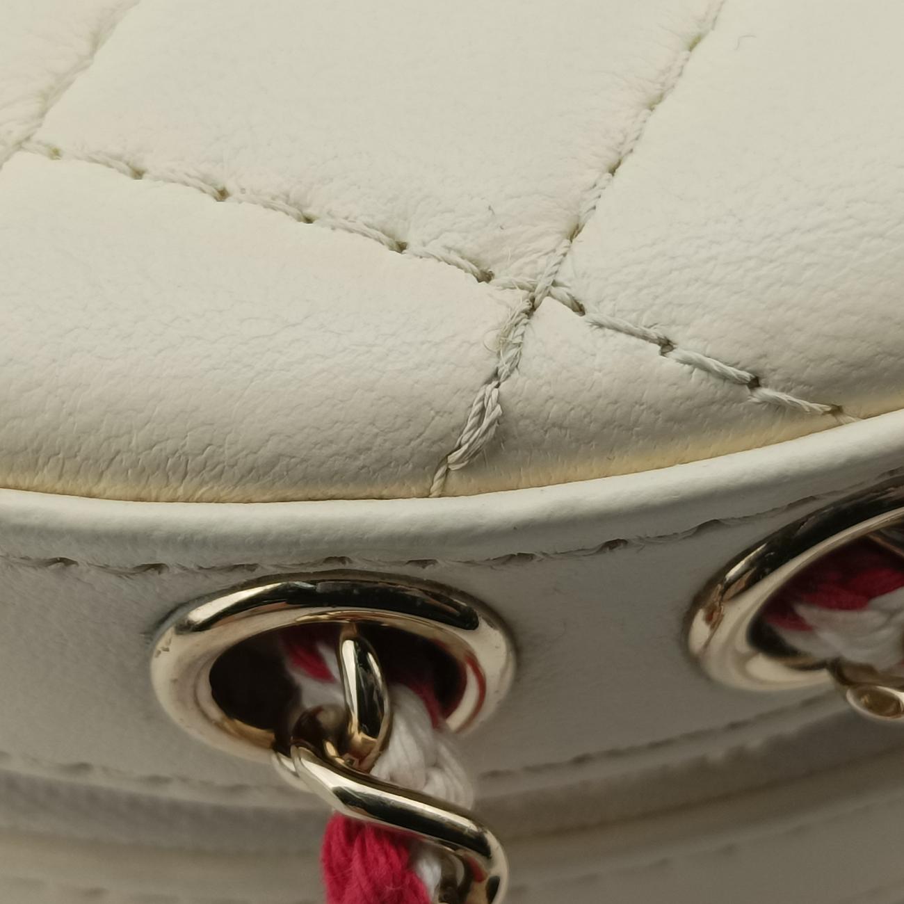 La Pausa Coco Lifesaver Round White×Red lambskin AS0209 27064685ラ パウザ ココ ライフセーバー ラウンド ホワイト×レッド ラムスキン AS0209 27064685