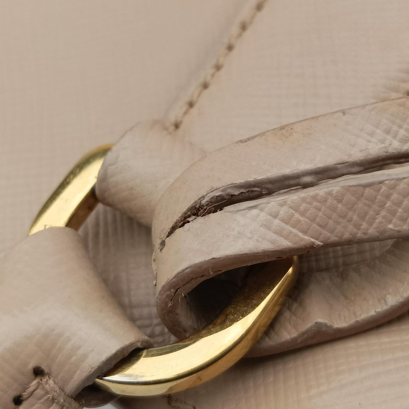 Galleria Beige SAFFIANO Leather BN1801 117ガレリア ベージュ サフィアーノレザー BN1801 117