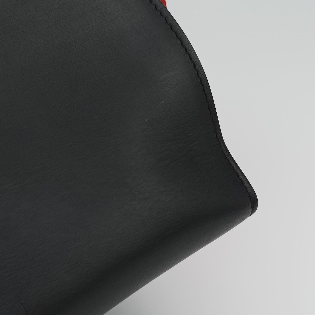 Trapèze Red x black x blue leather S-CU-3185トラペーズ レッド×ブラック×ブルー レザー S-CU-3185