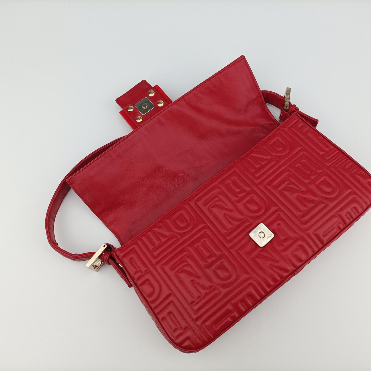 Baguette Red Leather 8BR600 2415-8BR600-YME-088マンマバケット レッド レザー 8BR600 2415-8BR600-YME-088