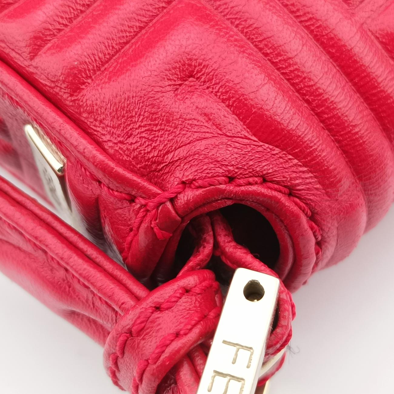 Baguette Red Leather 8BR600 2415-8BR600-YME-088マンマバケット レッド レザー 8BR600 2415-8BR600-YME-088