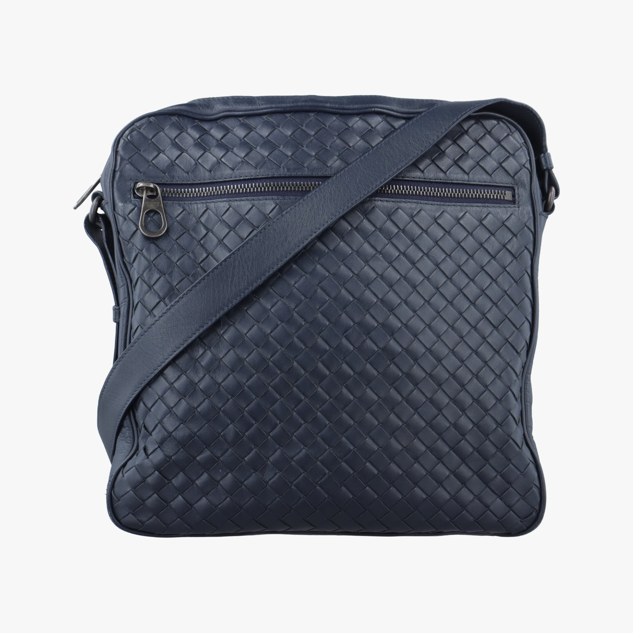 Intrecciato Navy lambskin B06343903Gイントレチャート ネイビー ラムスキン B06343903G