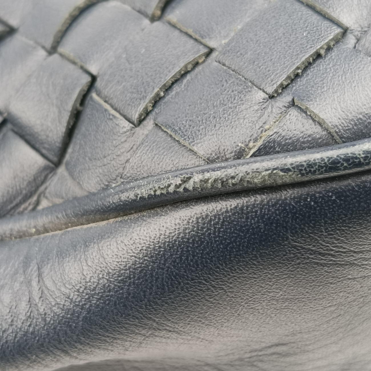 Intrecciato Navy lambskin B06343903Gイントレチャート ネイビー ラムスキン B06343903G