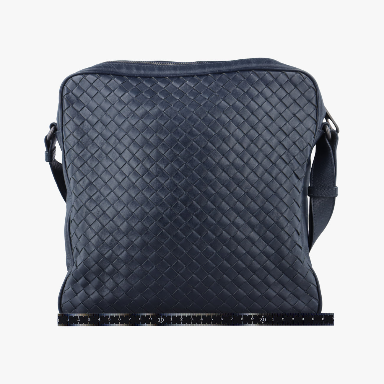 Intrecciato Navy lambskin B06343903Gイントレチャート ネイビー ラムスキン B06343903G