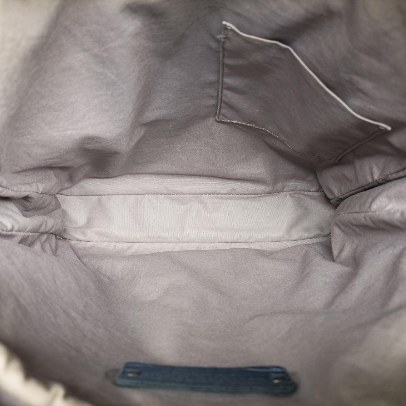 Intrecciato Navy lambskin B06343903Gイントレチャート ネイビー ラムスキン B06343903G