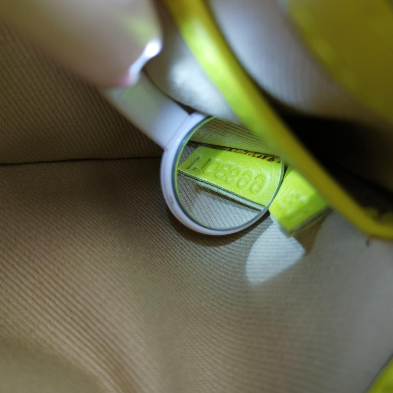 Rockstud Yellow leather TV G 669BOL1ロックスタッズ イエロー レザー TV G 669BOL1