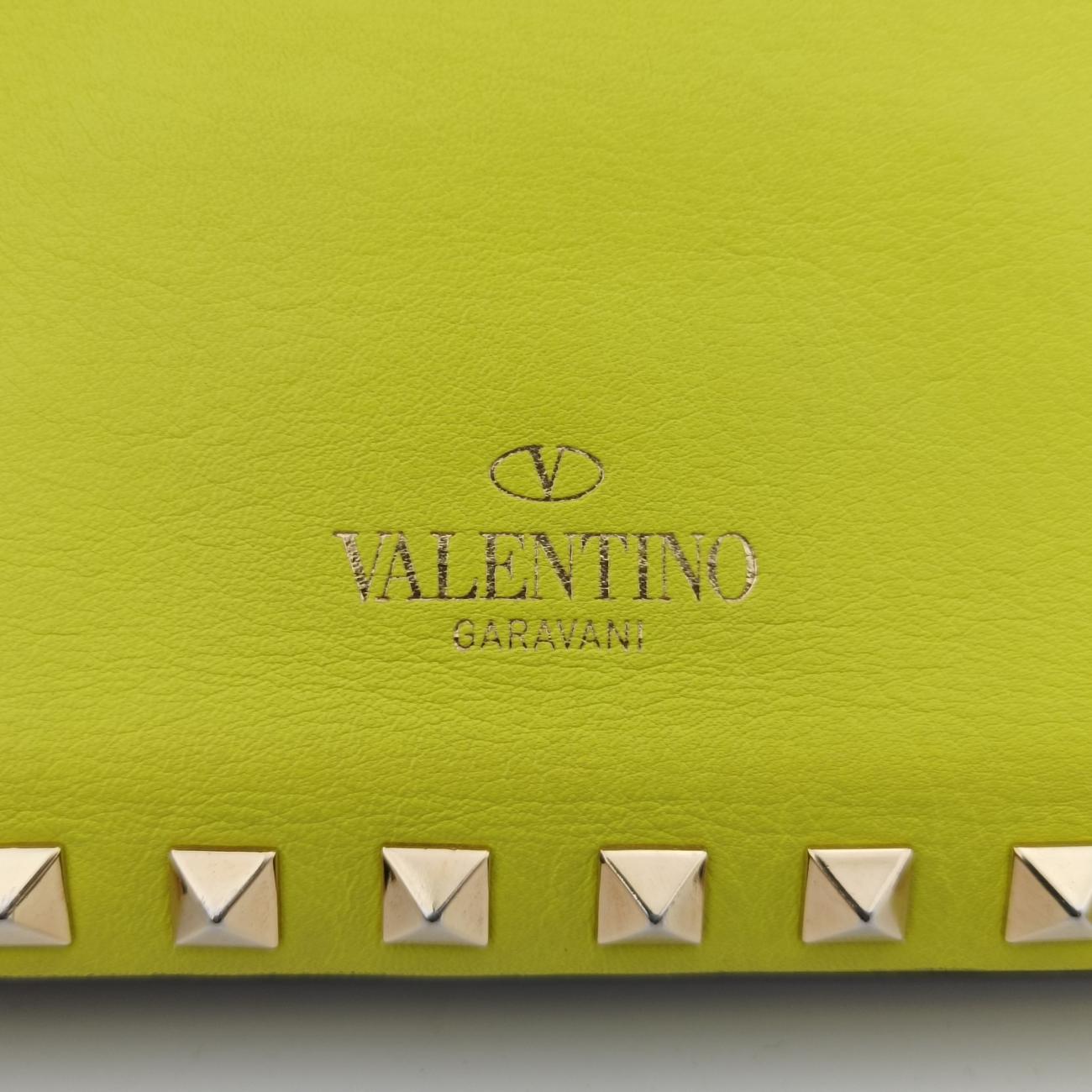 Rockstud Yellow leather TV G 669BOL1ロックスタッズ イエロー レザー TV G 669BOL1