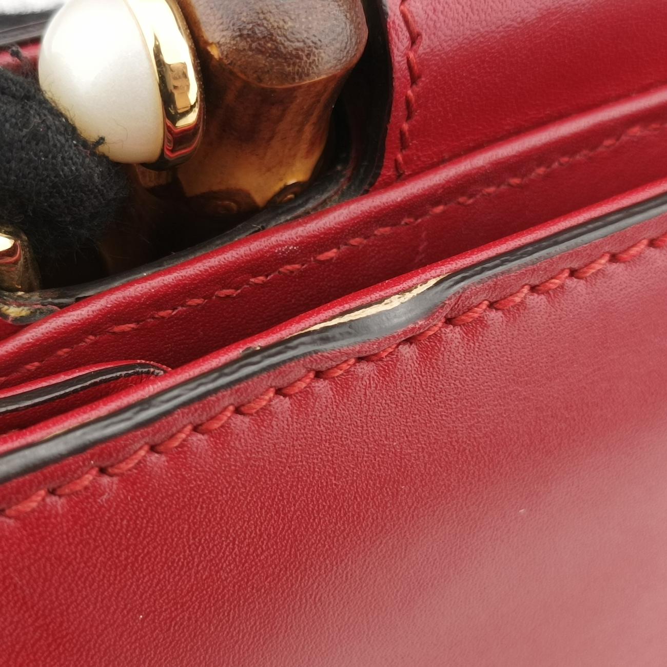 Bamboo Nymphaea Red Leather 470271 G021540433バンブーニムフェア レッド レザー 470271 G021540433