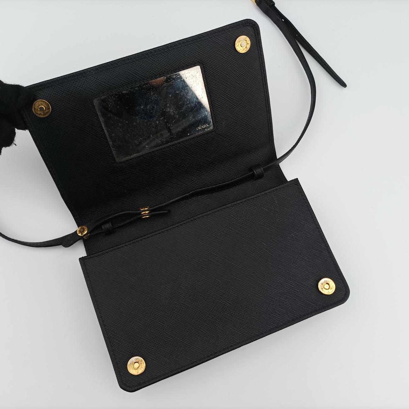 Robot LogoBlackSaffiano Leather62ロボットロゴブラックサフィアーノレザー62