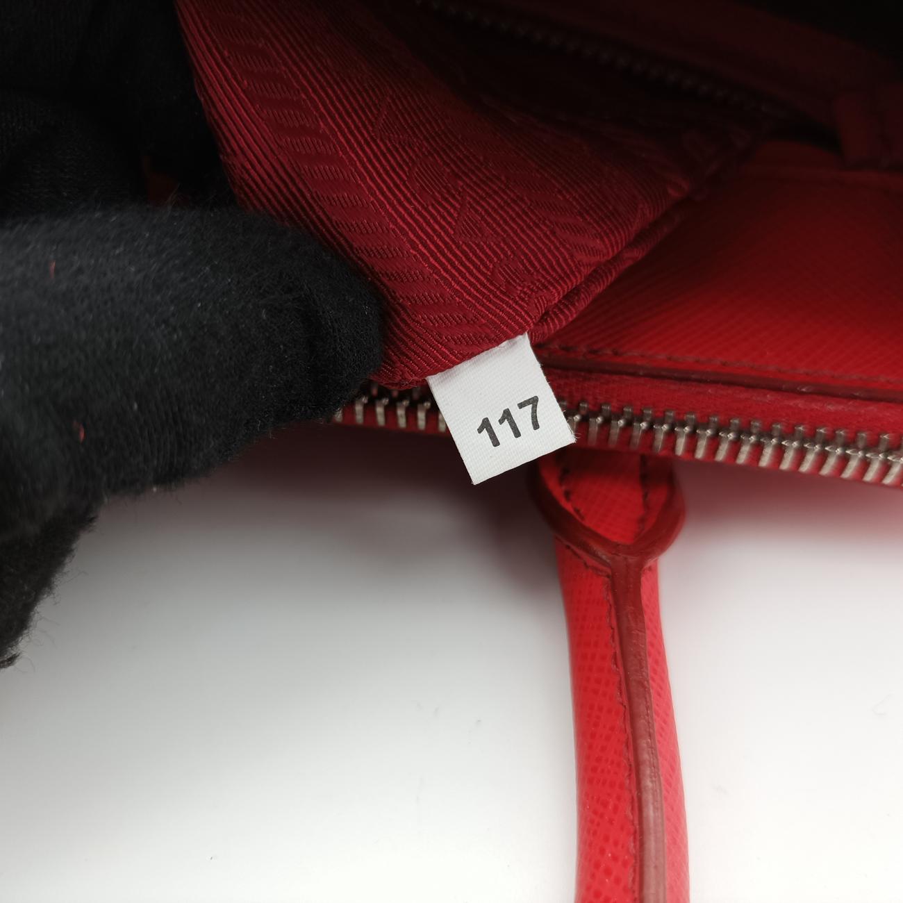 GalleríaRedSaffiano Leather1BA863117 Rガレリアレッドサフィアーノ レザー1BA863117 R