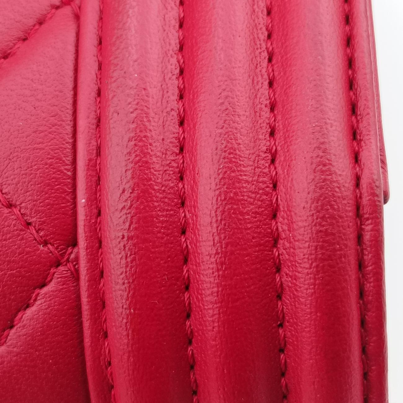 BOY CHANEL Red lambskin A67086 24605341ボーイシャネル レッド ラムスキン A67086 24605341