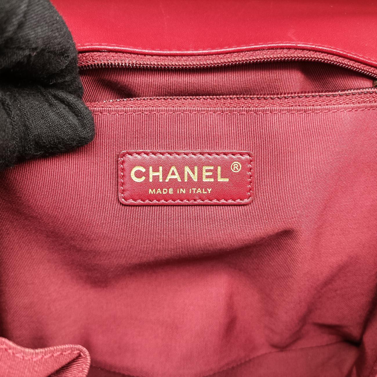 BOY CHANEL Red lambskin A67087 19672046ボーイシャネル レッド ラムスキン A67087 19672046