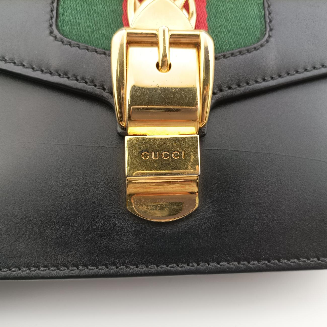 Sylvie Black x Green x Red Leather 421882 C020002433シルヴィ ブラック×グリーン×レッド レザー 421882 C020002433