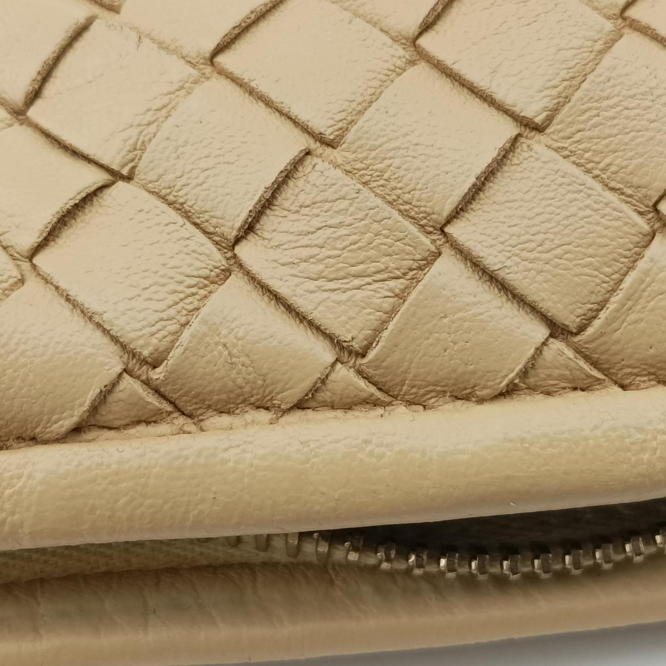 Intrecciato Beige lambskin 115653 V0013 9340 EPEV 2009 5970 Aイントレチャート ベージュ ラムスキン 115653 V0013 9340 EPEV 2009 5970 A