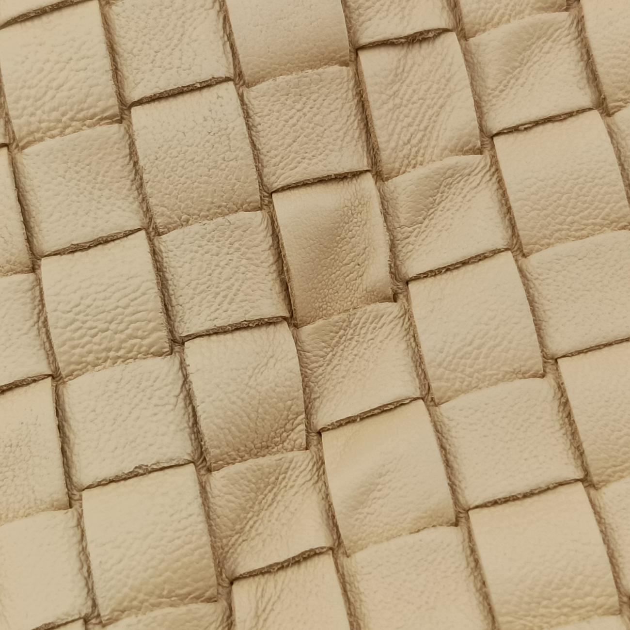 Intrecciato Beige lambskin 115653 V0013 9340 EPEV 2009 5970 Aイントレチャート ベージュ ラムスキン 115653 V0013 9340 EPEV 2009 5970 A