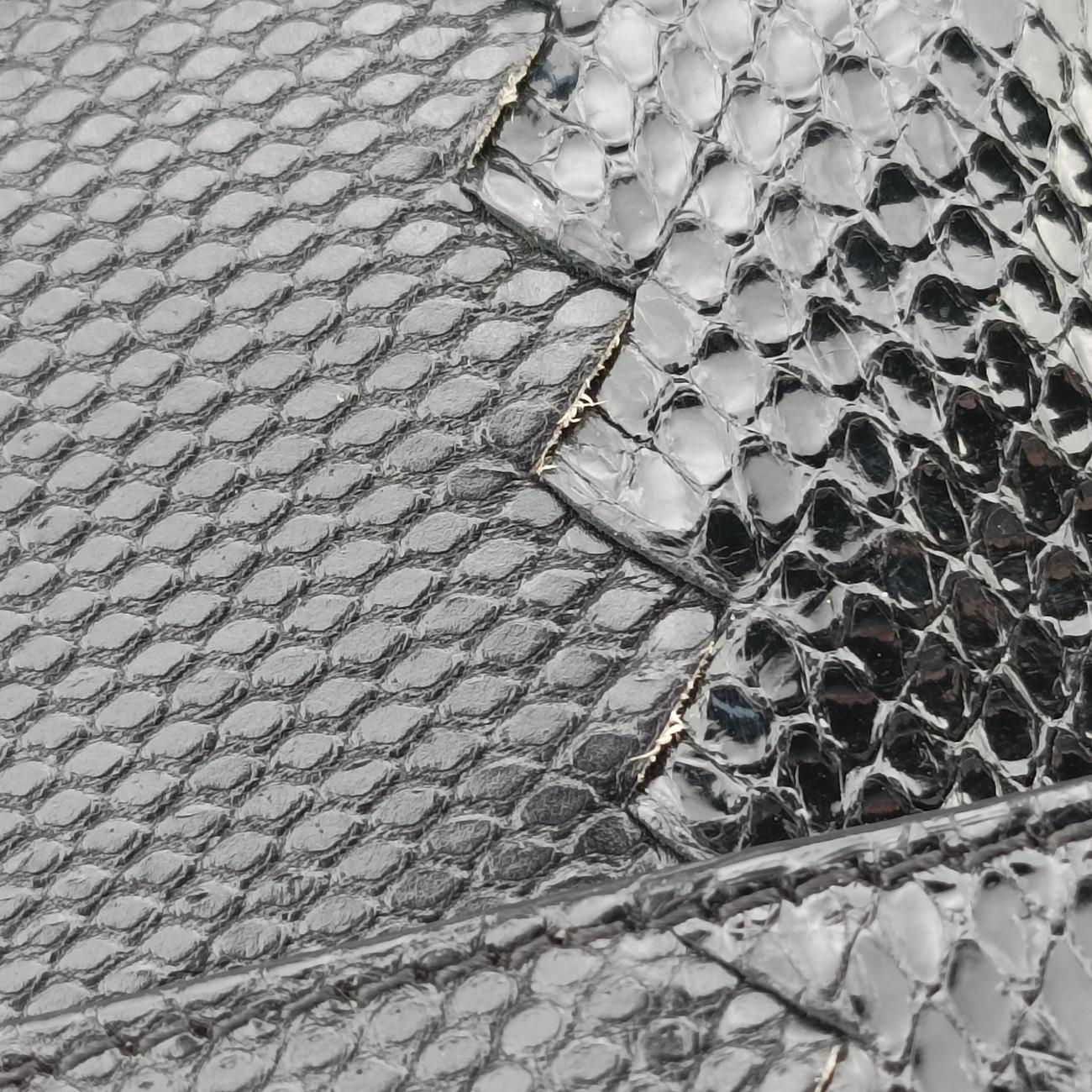 Intrecciato Black Leather×snakeskin B02434049Uイントレチャート ブラック レザーｘヘビ革 B02434049U