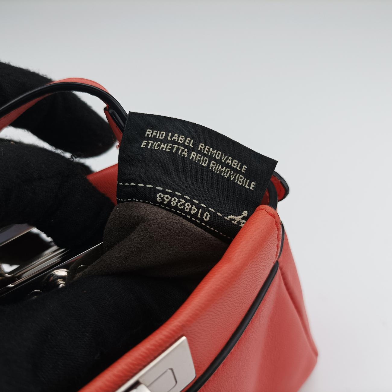 Micro Peekaboo Orange Leather 8M0355 8M0355-K47-158-9290マイクロピーカブー オレンジ レザー 8M0355 8M0355-K47-158-9290