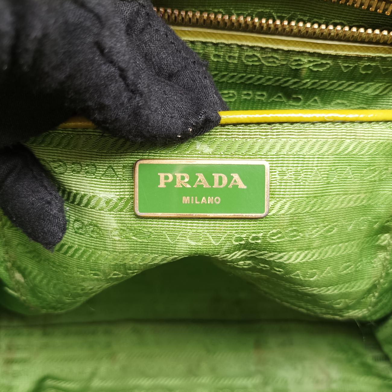 Parabole Tote Green Patent Leather BN2411 25パラボラトート グリーン パテント BN2411 25