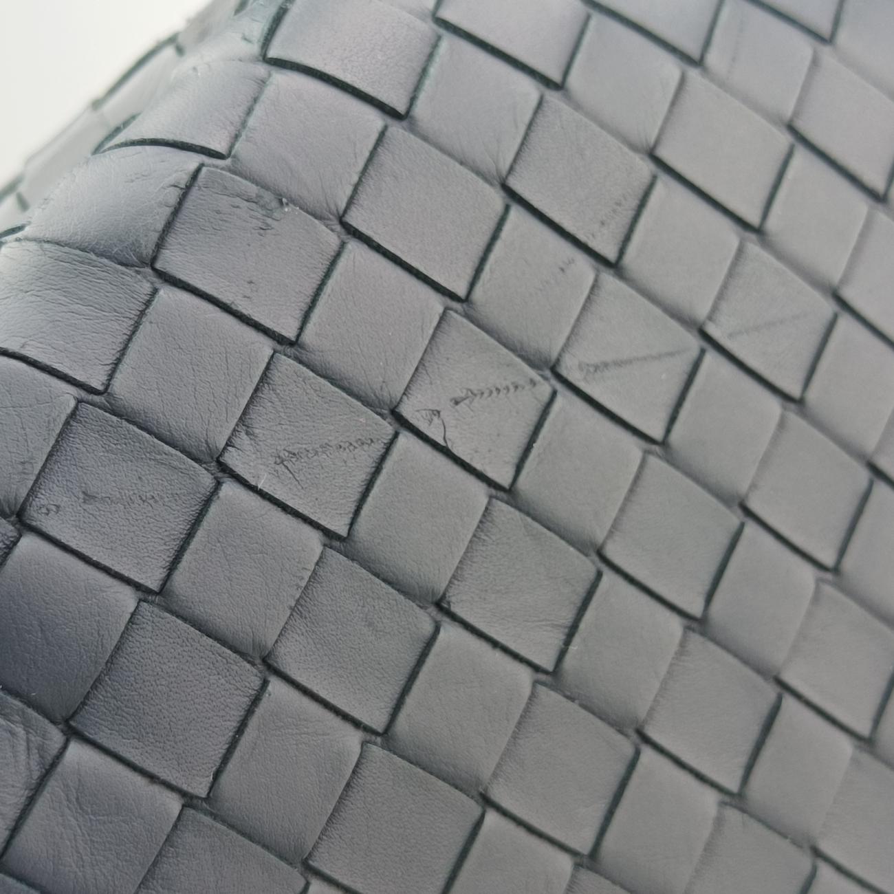 Roma Intrecciato Navy lambskin B03185037Bローマ イントレチャート ネイビー ラムスキン B03185037B