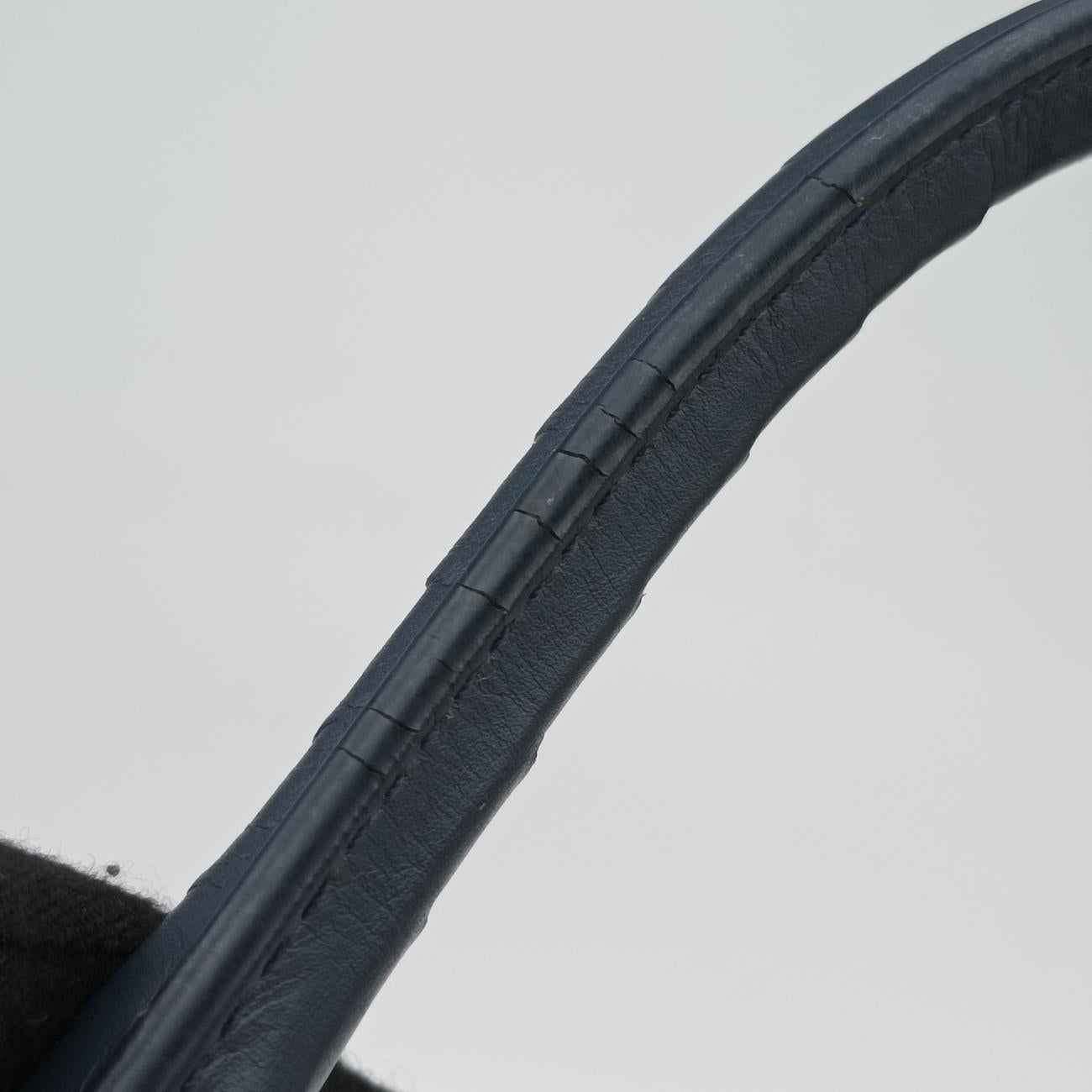 Roma Intrecciato Navy lambskin B03185037Bローマ イントレチャート ネイビー ラムスキン B03185037B