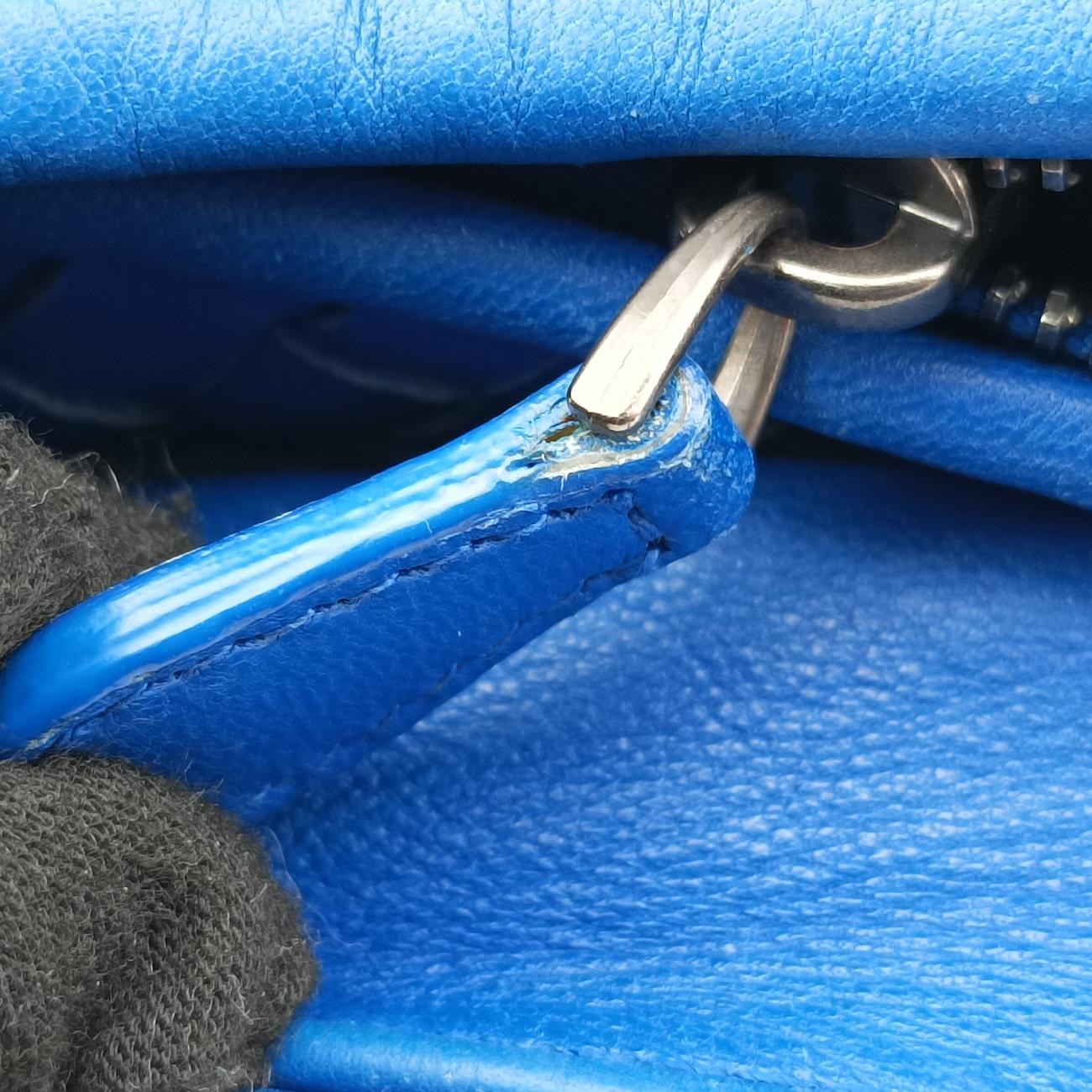 Intrecciato Blue lambskin B02681277Iイントレチャート ブルー ラムスキン B02681277I