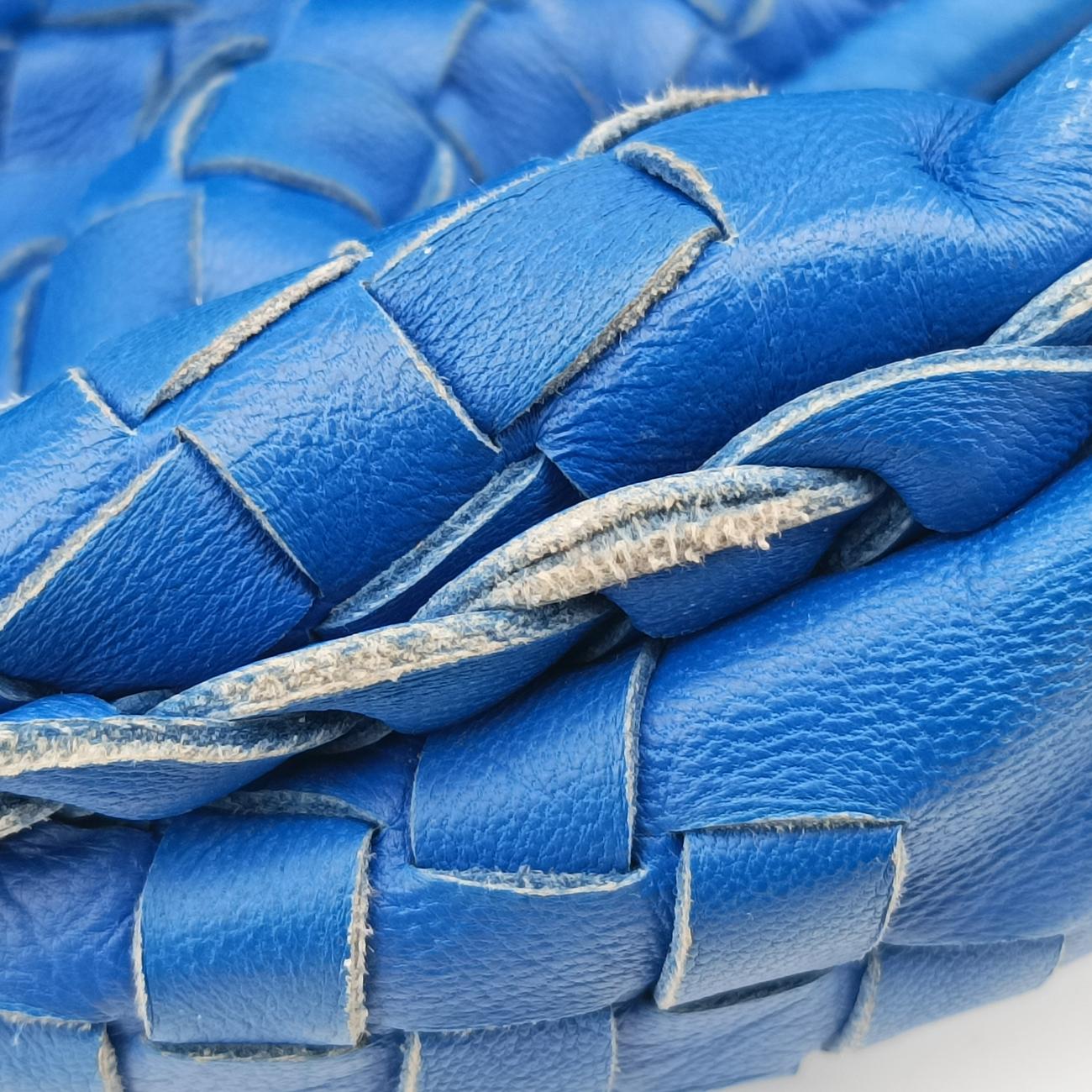 Intrecciato Blue lambskin B02681277Iイントレチャート ブルー ラムスキン B02681277I