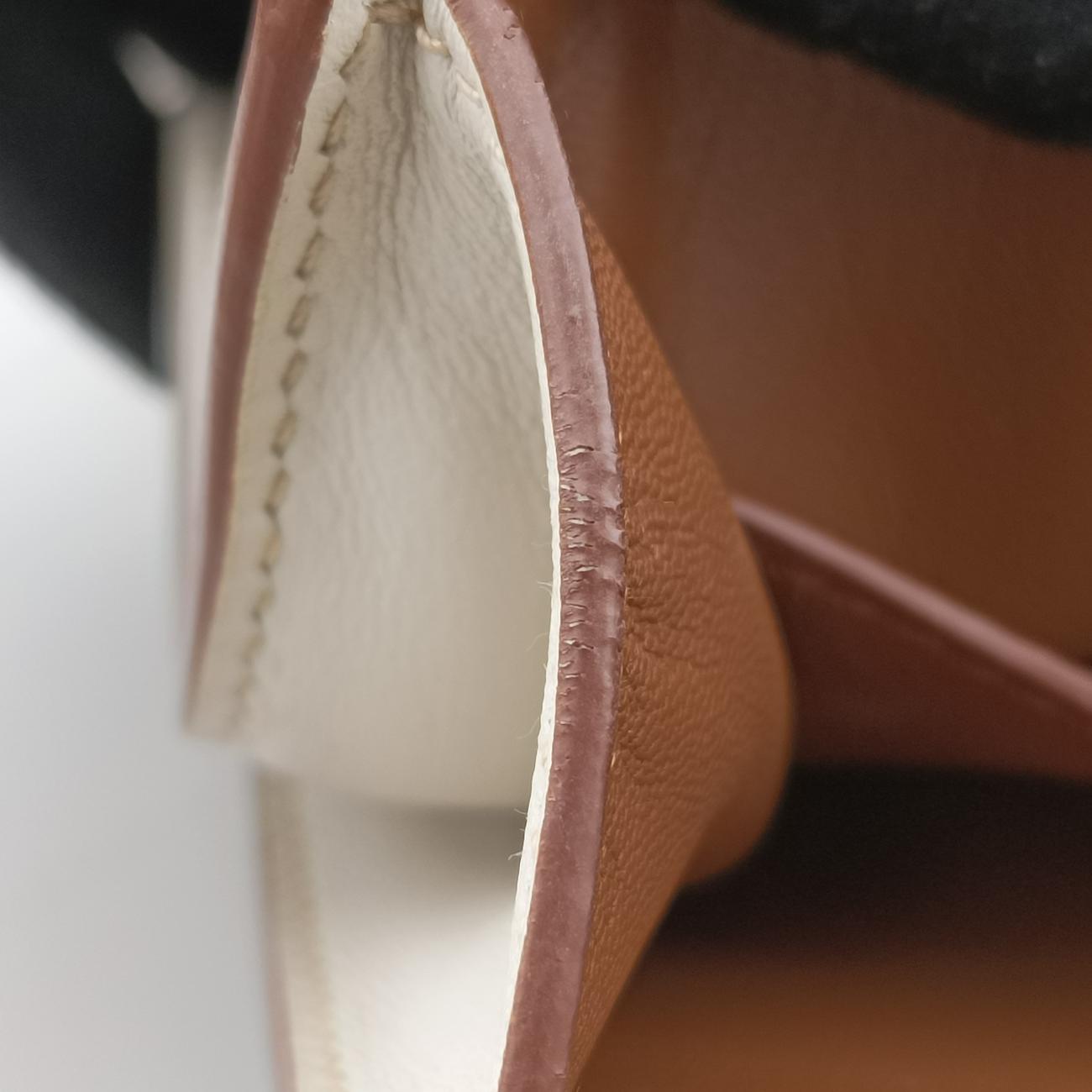 Laser Cut Cahier White Leather 25レーザーカット カイエ ホワイト レザー 25