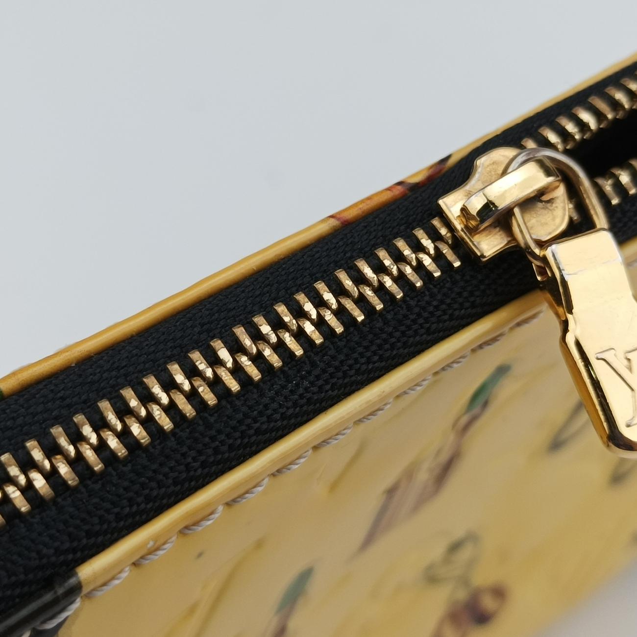 Pochette Accessoires Sticker White×multi Vernis M90928 DR0175ポシェット アクセソワール スティッカー ブロン×マルチ ヴェルニ M90928 DR0175