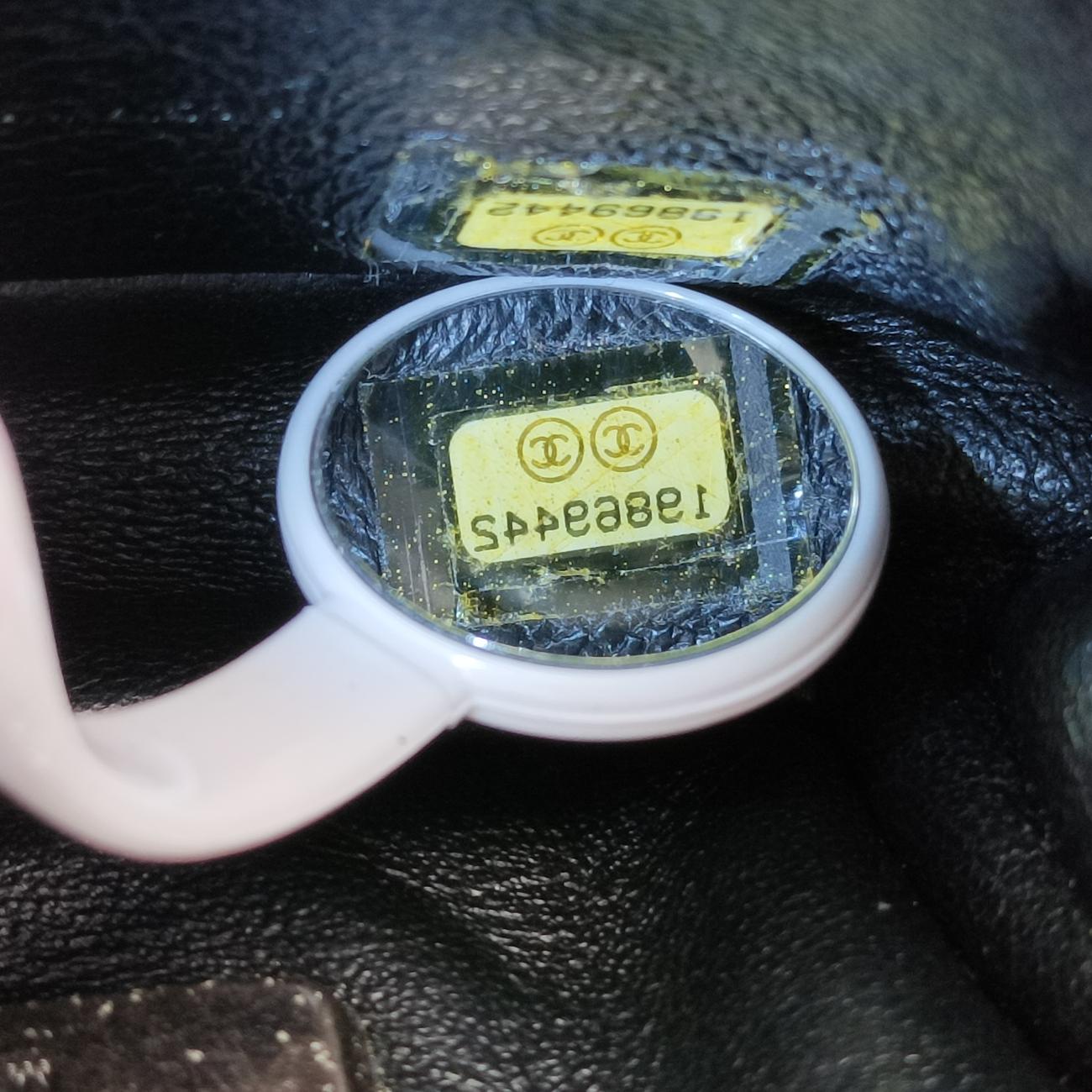 BOY CHANEL Silver lambskin×Galuchat Stingray A66230 19869442ボーイシャネル シルバー ラムスキン×ガルーシャ スティングレイ A66230 19869442