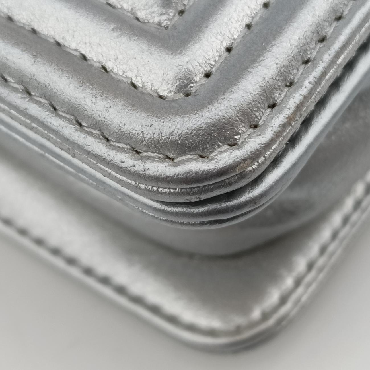 BOY CHANEL Silver lambskin×Galuchat Stingray A66230 19869442ボーイシャネル シルバー ラムスキン×ガルーシャ スティングレイ A66230 19869442