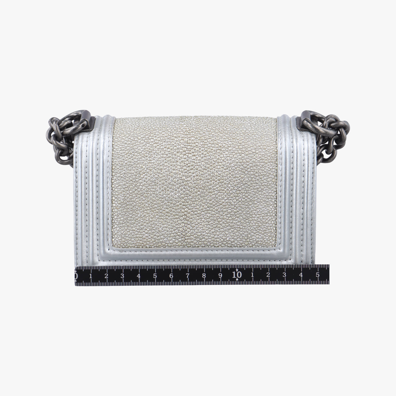 BOY CHANEL Silver lambskin×Galuchat Stingray A66230 19869442ボーイシャネル シルバー ラムスキン×ガルーシャ スティングレイ A66230 19869442