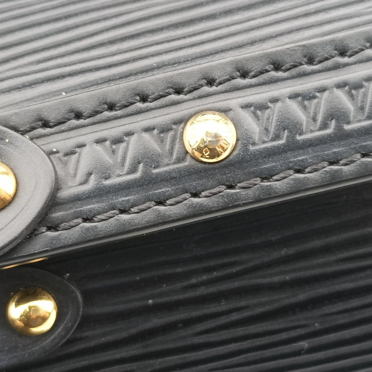 Papillon Trunk Noir Epi M58655 ICチップパピヨン トランク ノワール エピ M58655 ICチップ