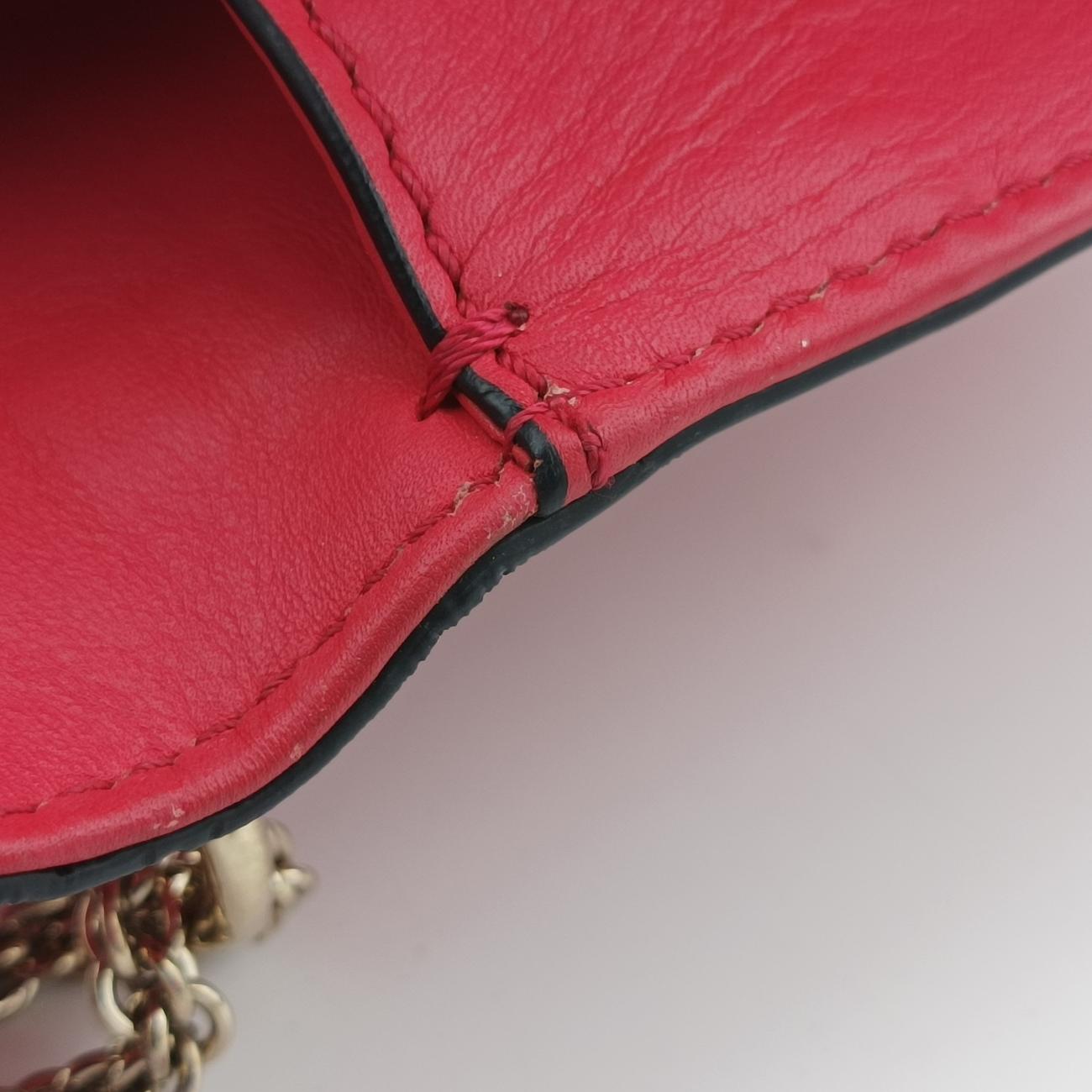 Rockstud Glam Lock Red Leather BL-K398VIT2ロックスタッズグラムロックミディアム レッド レザー BL-K398VIT2