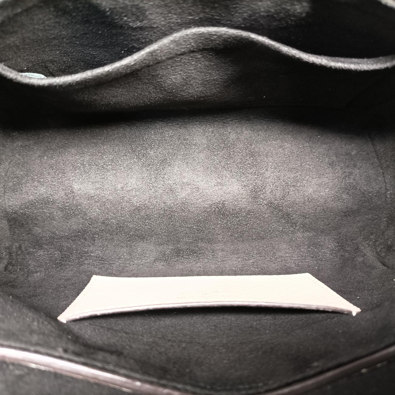 Twist PM White x Red x Black Epi M42777 FL2196ツイストPM ホワイト×レッド×ブラック エピ M42777 FL2196