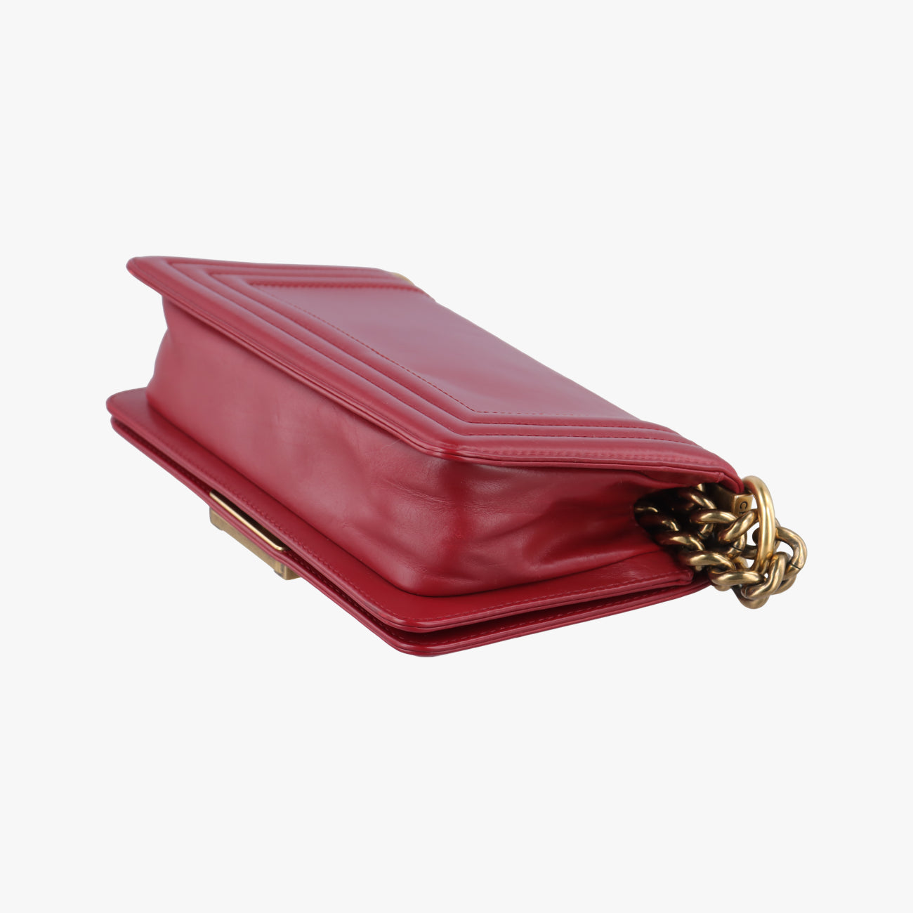 BOY CHANEL Red Leather A66712 15636981ボーイシャネル レッド レザー A66712 15636981