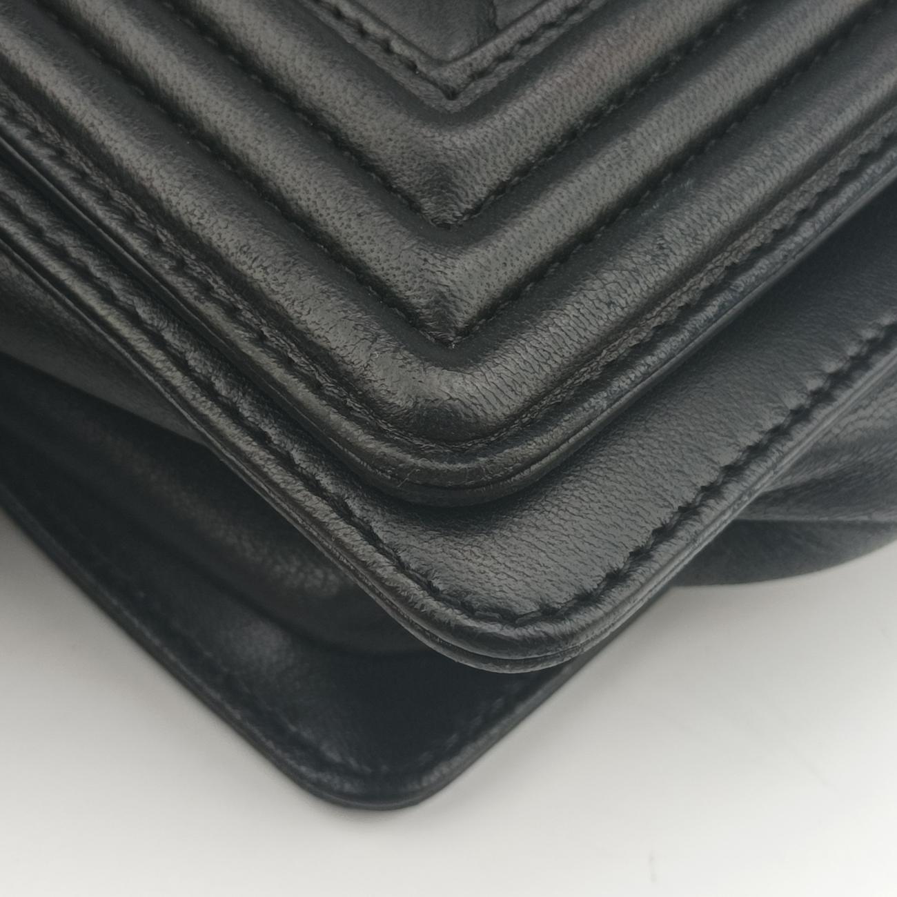 BOY CHANEL Black lambskin A67087 16107672ボーイシャネル ブラック ラムスキン A67087 16107672