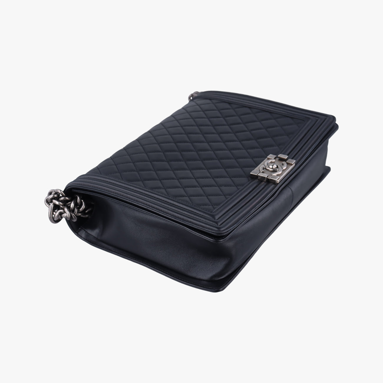 BOY CHANEL Black lambskin A67087 16107672ボーイシャネル ブラック ラムスキン A67087 16107672