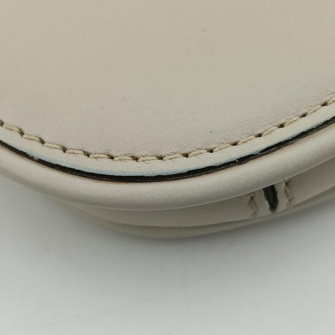 Blondie Chain White Leather 699268 A038550586ブロンディ チェーン ホワイト レザー 699268 A038550586