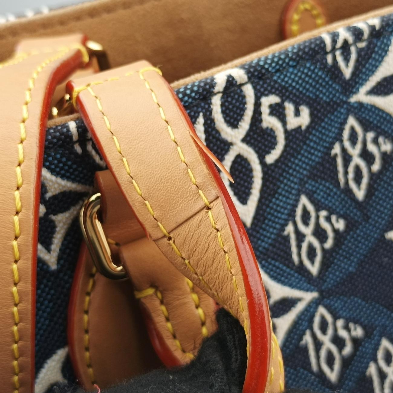 On the Go 1854 MM Navy×White×Beige monogram jacquard M57396 FL4270オンザゴー1854 MM ネイビー×ホワイト×ベージュ モノグラム ジャガード M57396 FL4270